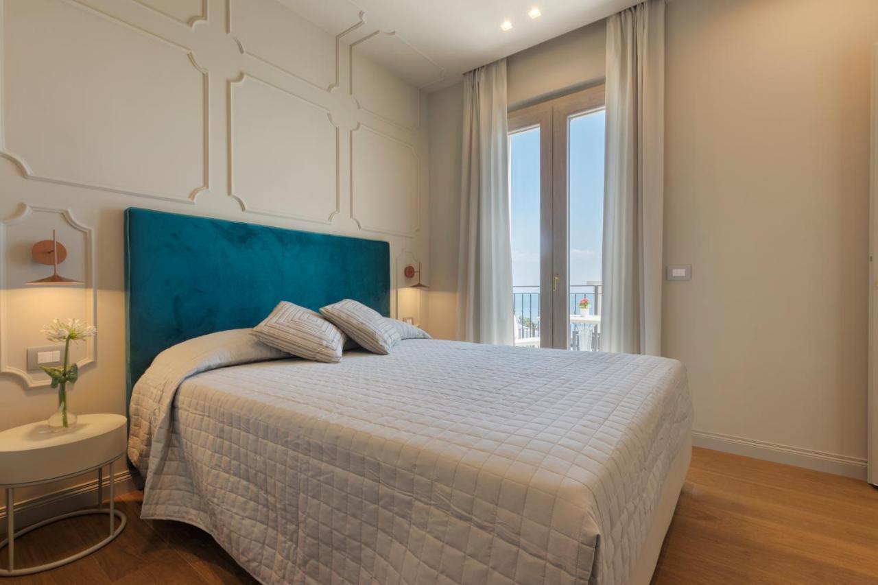 Diecidodici Boutiquerooms Sirolo Esterno foto