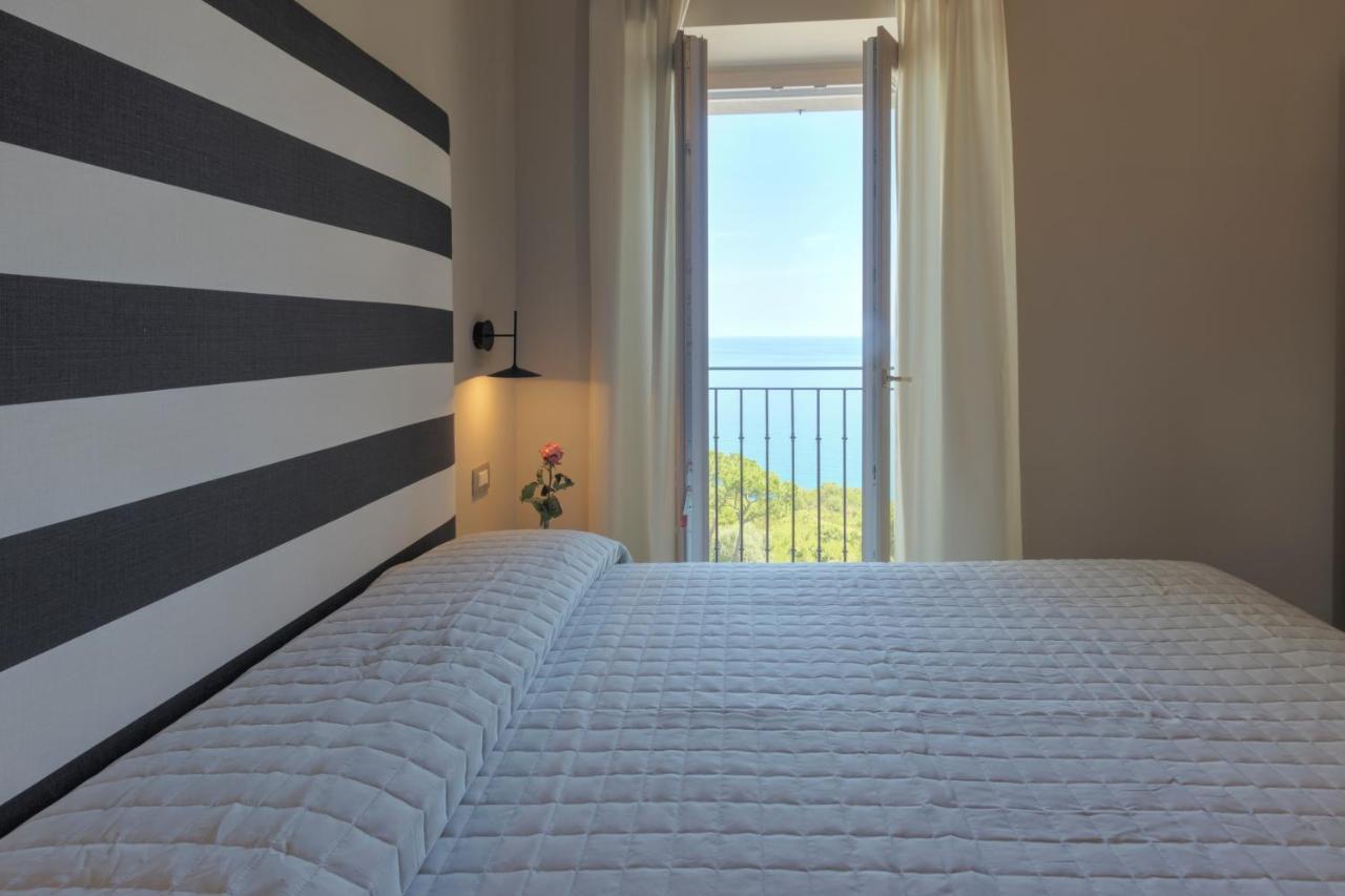 Diecidodici Boutiquerooms Sirolo Esterno foto